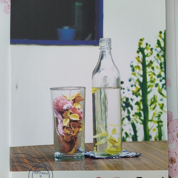 Stylish Traveling Notebook - Picture 7 of 7